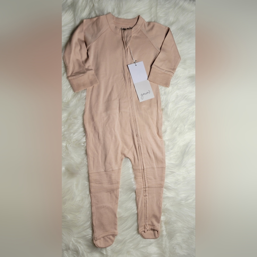 Goumi Mauve Convertible Onesie